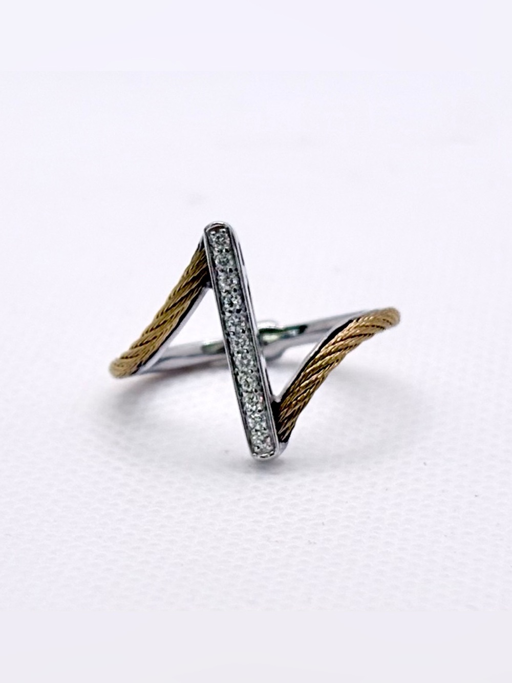 ALOR Diamond Channel Bar Ring